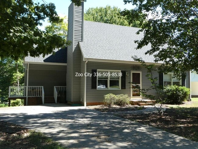 property at 603 Woodland Cir