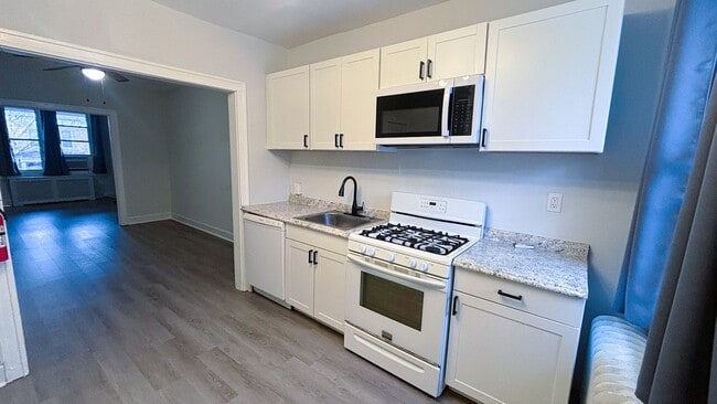 property at 2712 Beryl Ave