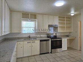 1924 Northcrest Dr in Waco, TX - Building Photo - Building Photo