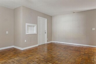 1308 E Sligh Ave in Tampa, FL - Building Photo - Building Photo