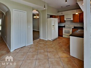 4852 Barchetta Dr in Land O Lakes, FL - Foto de edificio - Building Photo
