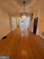 914 N 4th St in Philadelphia, PA - Building Photo