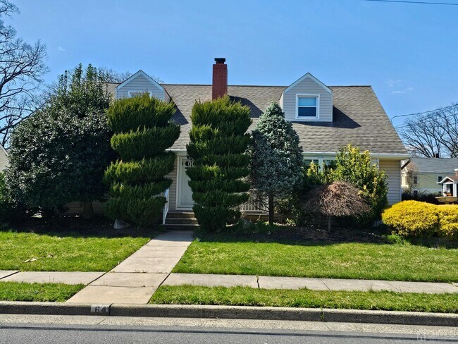 property at 64 Oakland Ave