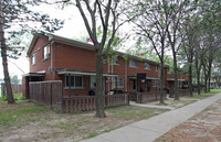 1-133 Bagot Ct in Toronto, ON - Building Photo - Building Photo