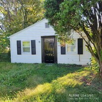 3047 Foltz St in Indianapolis, IN - Building Photo