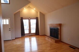 1508 SE Solomon Loop in Vancouver, WA - Building Photo - Building Photo