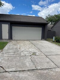 2305 Broadlawn Dr photo'