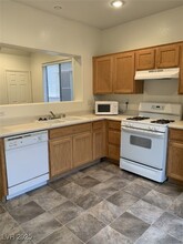10628 W Double Spring Ct in Las Vegas, NV - Building Photo - Building Photo