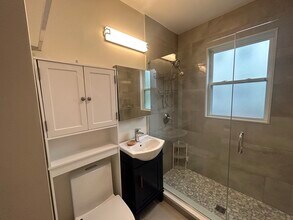 48 Oxford Cir in Belmont, MA - Building Photo - Building Photo