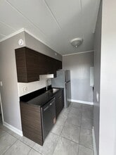 9660 Ivanhoe Ave, Unit 1 in Schiller Park, IL - Building Photo - Building Photo