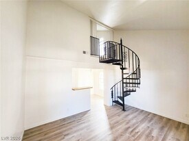 3923 Gogo Way in Las Vegas, NV - Building Photo