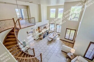 5295 N Sunset Shadows Pl in Tucson, AZ - Building Photo - Building Photo