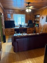 4740 Friendship Ave in Pittsburgh, PA - Foto de edificio - Building Photo