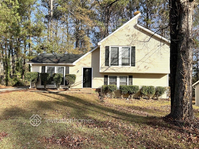 2413 Leslie Brook Dr