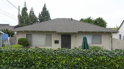 21831-21837 Princeton St in Hayward, CA - Building Photo - Building Photo