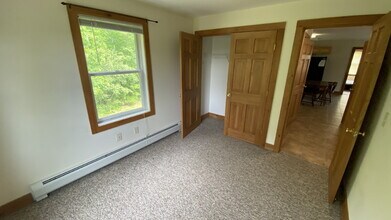 275 Mast Rd in Durham, NH - Building Photo - Building Photo