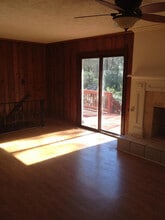 Room in House on Pleasant Hill Rd in Lawrenceville, GA - Foto de edificio - Building Photo