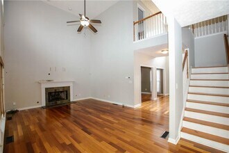 435 Chandler Ct in Sugar Hill, GA - Building Photo - Building Photo