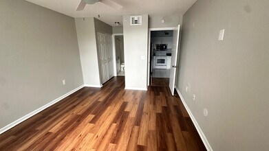 4836 N State Rd 7 in Coconut Creek, FL - Building Photo - Building Photo