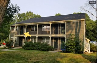 125 Cricketbrook, Unit 125 Cricket Brook in Dover, NH - Building Photo