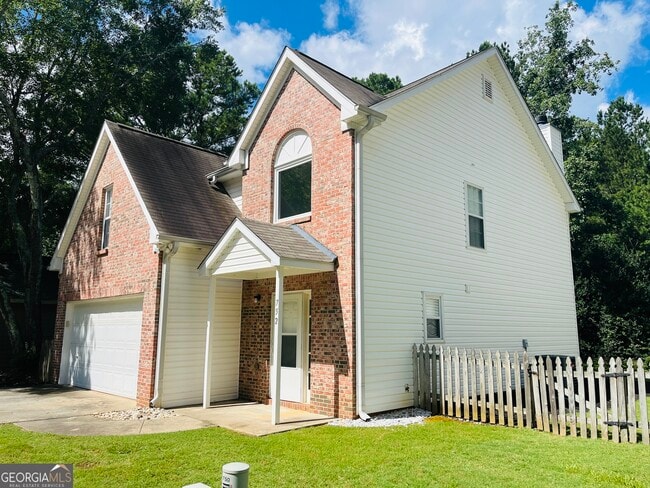 752 Reeves Lake Dr SW in Marietta, GA - Building Photo - Building Photo