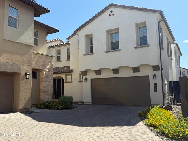 property at 2366 W Gloria Ln
