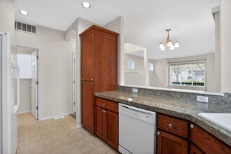 1052 SE Portlandia Ave in Hillsboro, OR - Building Photo - Building Photo