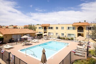 4760 Conrad Ave in San Diego, CA - Building Photo - Building Photo