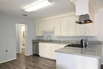 3502 Mainer St in Houston, TX - Building Photo - Building Photo