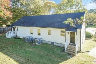 251-253-253 E Mason St in Franklinton, NC - Building Photo - Building Photo