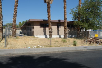 95-99 N 21st St in Las Vegas, NV - Building Photo - Building Photo