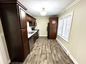 96 Springdale St in St John's, NL - Building Photo - Building Photo