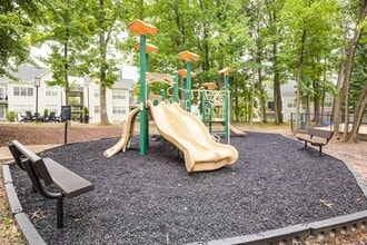 The Knoll at Fair Oaks in Fairfax, VA - Foto de edificio - Building Photo