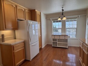 124 Success Mine Loop in Grass Valley, CA - Building Photo - Building Photo