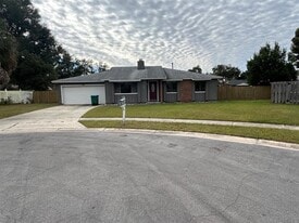 804 Van Ness Cir in Longwood, FL - Building Photo