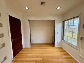 5810 US 30 in The Dalles, OR - Building Photo - Building Photo