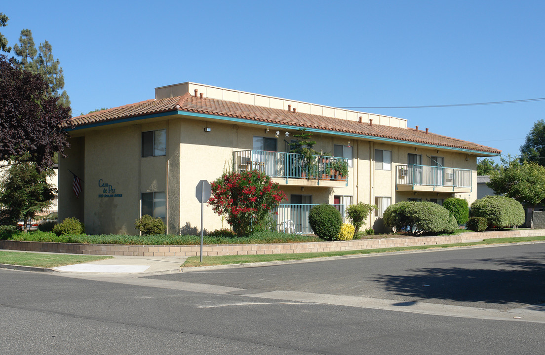 Casa De Paz in Simi Valley, CA - Building Photo