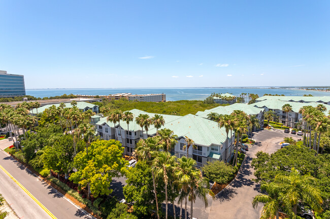 MAA Bay View in Tampa, FL - Foto de edificio - Building Photo