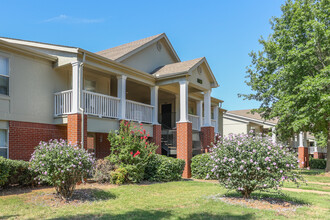 The Links on Memorial I/II in Bixby, OK - Building Photo - Building Photo