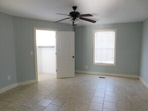 3088 S Cashua Dr in Florence, SC - Building Photo - Building Photo