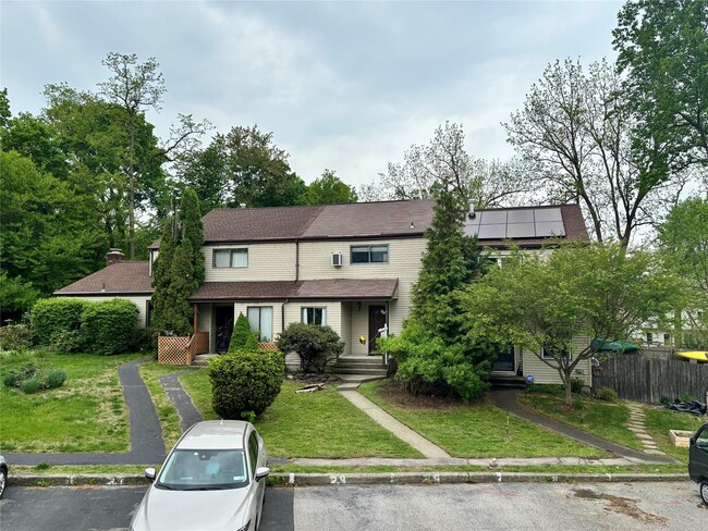 property at 29 Sycamore Dr