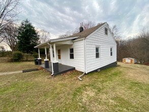 1805 Ridge Ave in Lynchburg, VA - Building Photo - Building Photo