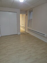 19 W Abington Ave, Unit 3 in Philadelphia, PA - Building Photo - Building Photo