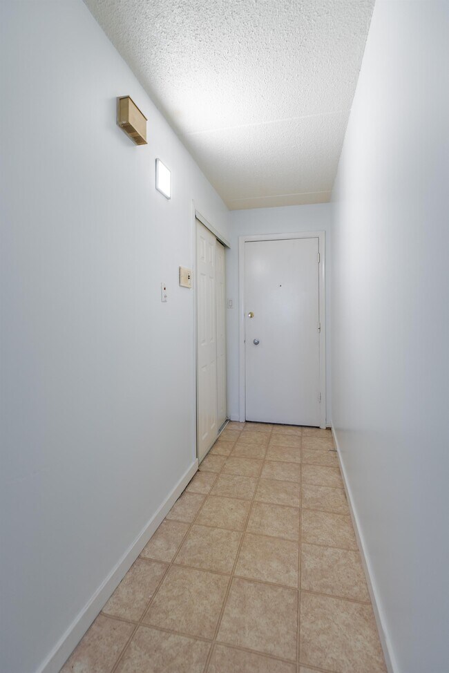 2150 Osler St in Regina, SK - Building Photo - Building Photo
