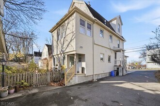 30 Central Ave in Caldwell, NJ - Building Photo - Building Photo