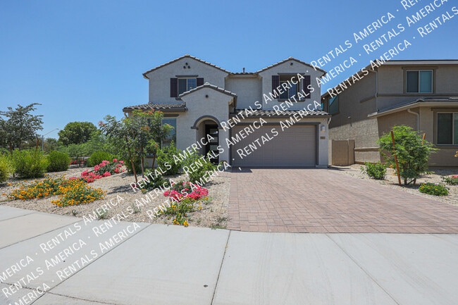 5610 N 90th Dr in Glendale, AZ - Building Photo - Building Photo