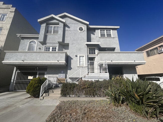Heart of Mar Vista