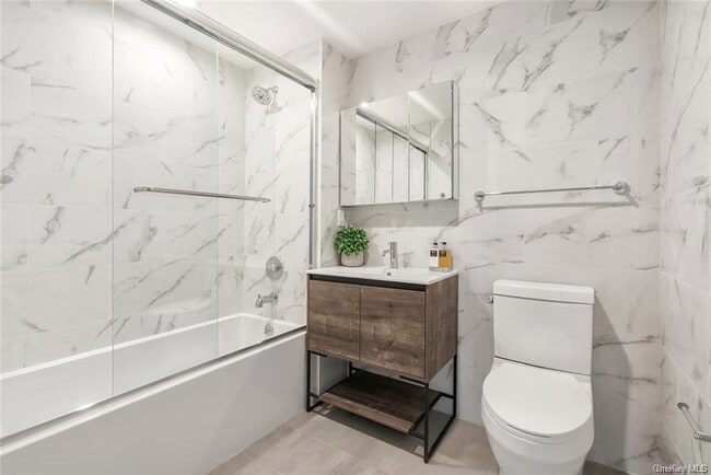 3436 Kingsbridge Ave in Bronx, NY - Building Photo - Building Photo