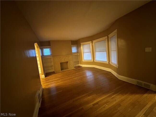 2797 Avondale Ave-Unit -Down in Cleveland Heights, OH - Building Photo - Building Photo