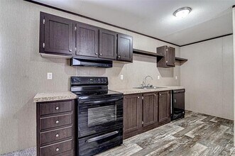 11621 Annandale Rd in Crowley, TX - Building Photo - Building Photo